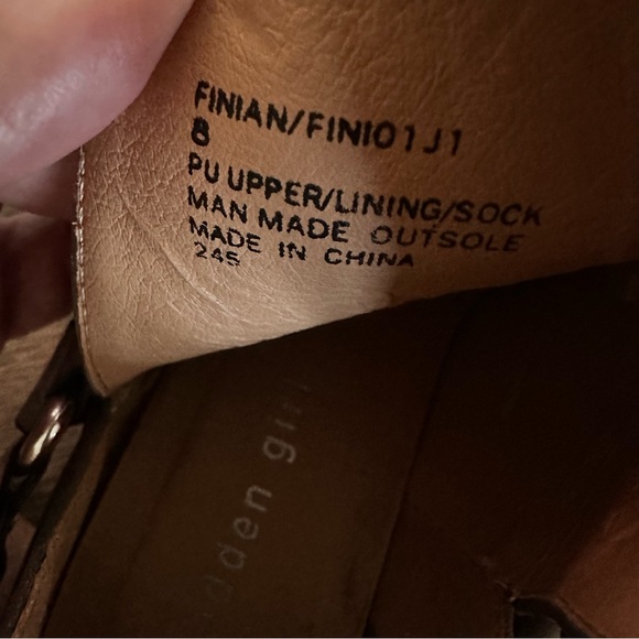 MADDEN GIRL | Finian Ankle Booties - Size 8 - Picture 5 of 5